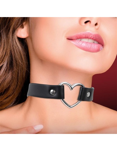 Collar con Corazon Tipo Choker Cuero Vegano Talla Unica